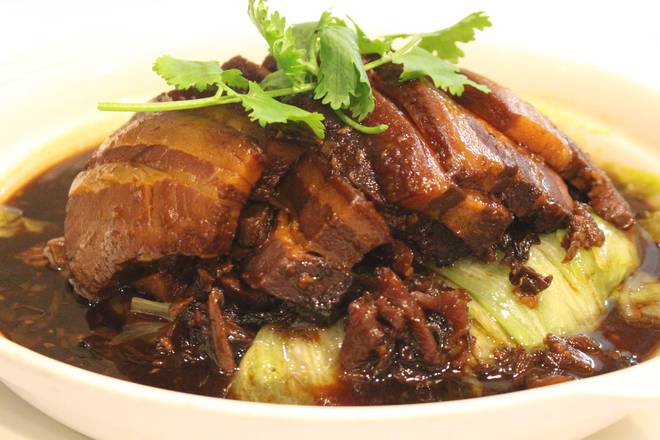 Pork Belly with Preserved Vegetable 招牌梅菜扣肉
